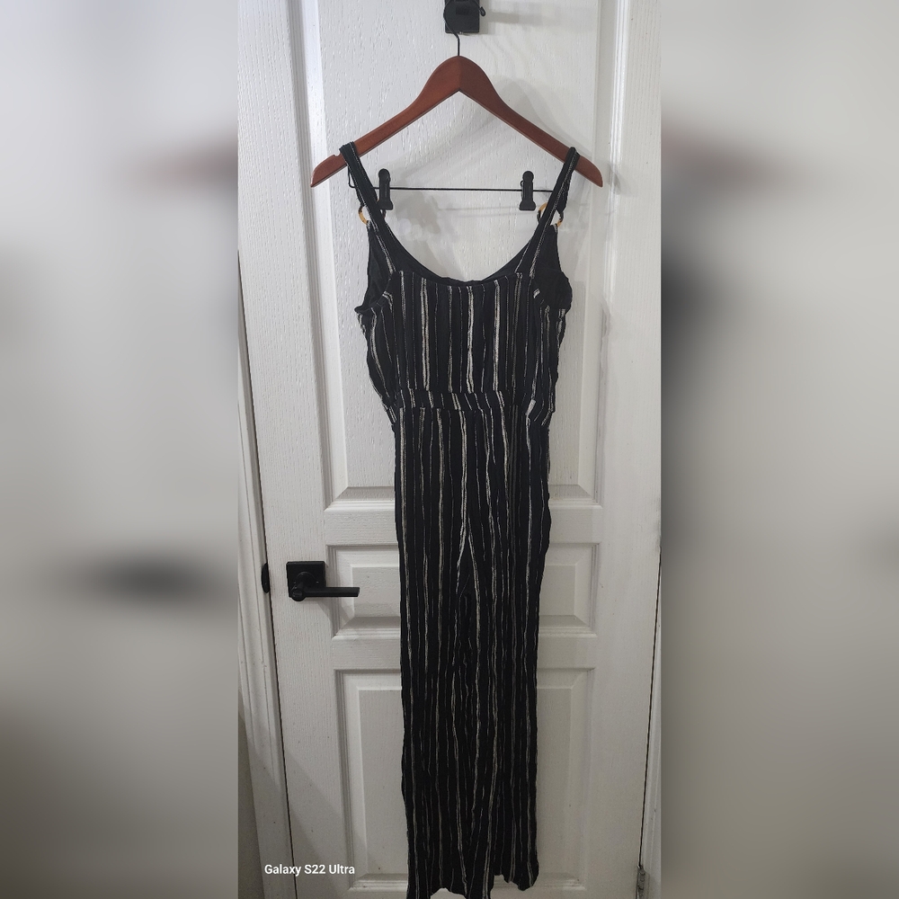 Black and Silver Sleeveless Sheath Jump Suit EN Kay By Navelline